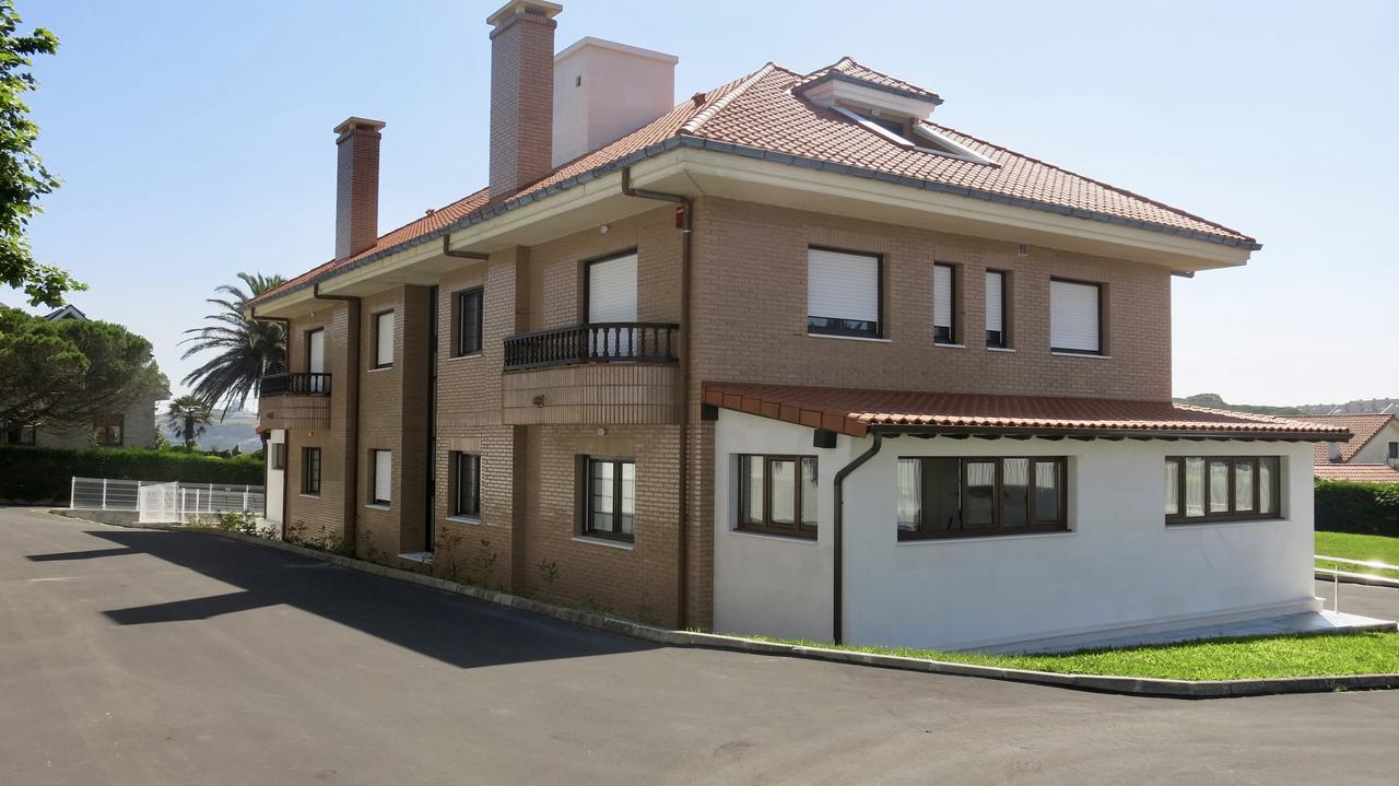 Apartamentos La Canal Soto de la Marina Exterior photo