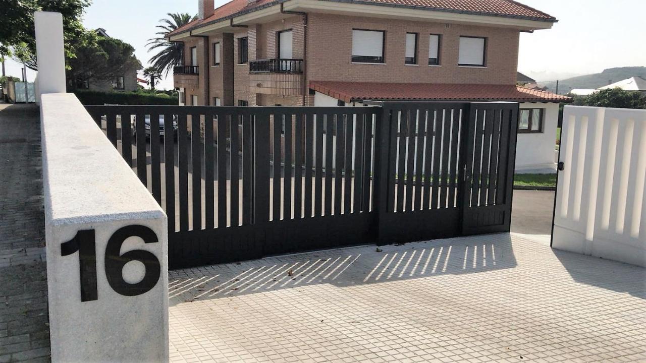 Apartamentos La Canal Soto de la Marina Exterior photo